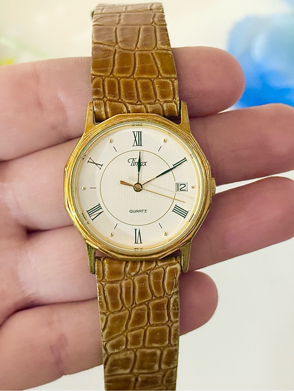 Elegant Women’s Vintage Timex Day/Date Round Gold Patterned Leather Wristwatch
